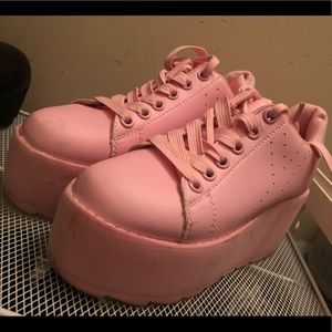 YRU Platform shoes